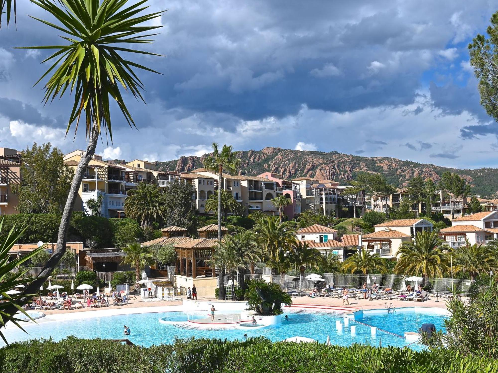 Apartment Village Cap Esterel - L'Esquinade-97 By Interhome Saint-Raphaël المظهر الخارجي الصورة